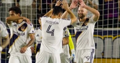 LA GALAXY GOLEA A CHARLOTTE 3-0