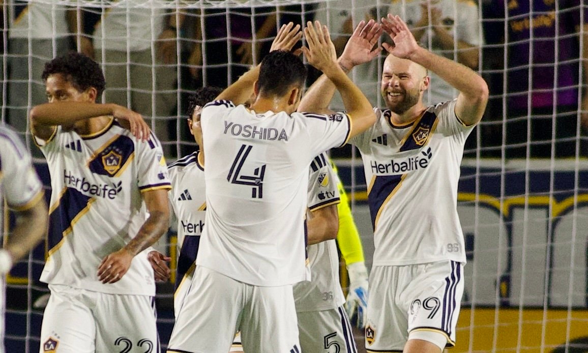 LA GALAXY GOLEA A CHARLOTTE 3-0