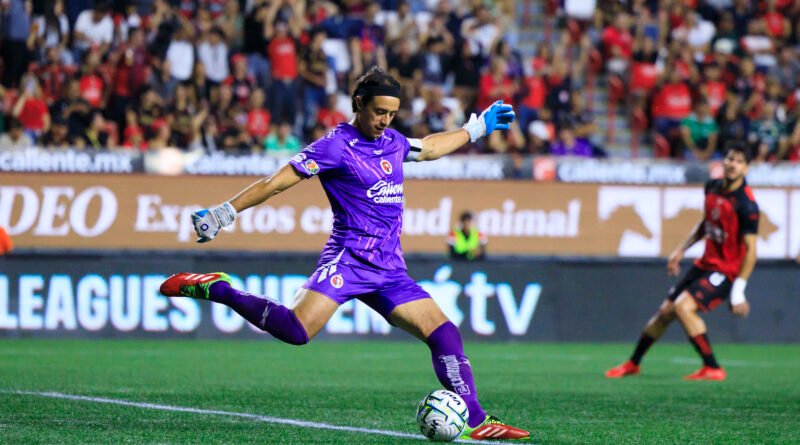 XOLOS LOGRA TRES PUNTOS MAS